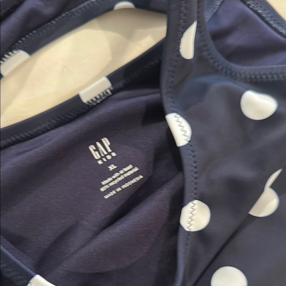 NWT Gap kids Navy Polka Dot Two-Piece Swimsuit - Picture 2 of 4